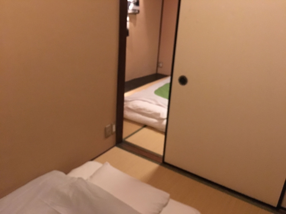 ゲストハウス 町家「つばら」五条坂 京都
