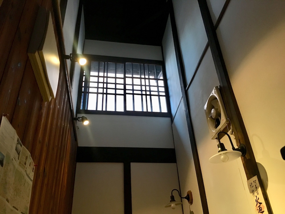 ゲストハウス 町家「つばら」五条坂 京都