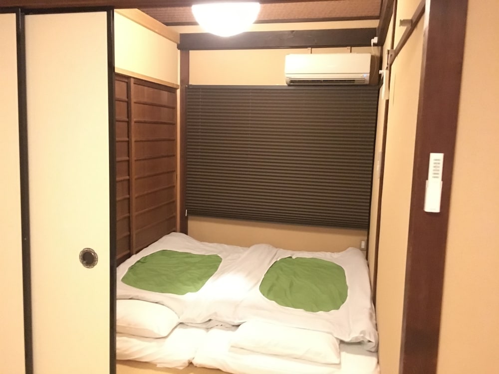 ゲストハウス 町家「つばら」五条坂 京都