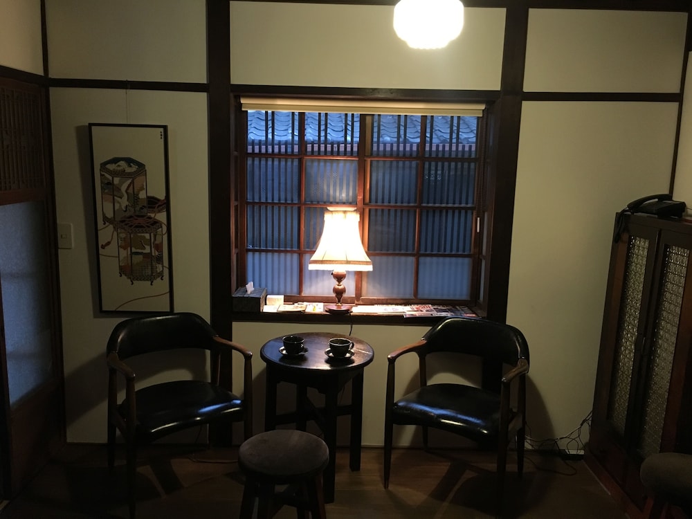 ゲストハウス 町家「つばら」五条坂 京都