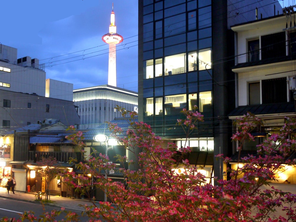 京都駅前町屋 嘉右衛門 京都