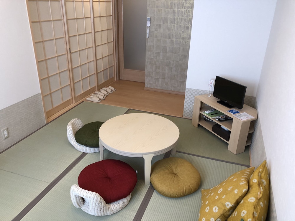 カモン イン 比永城町 京都