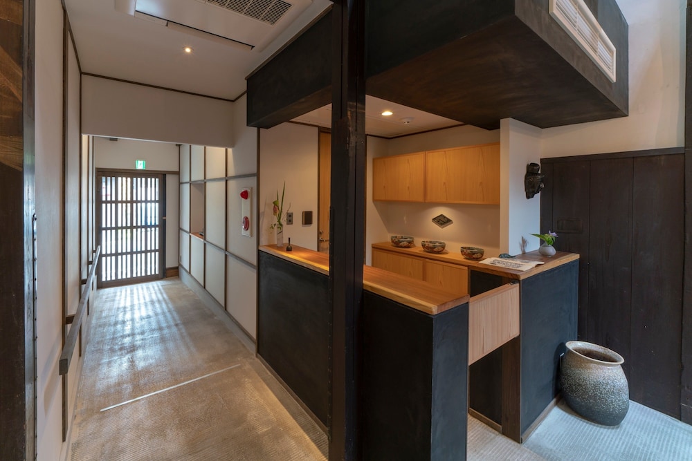 THE MACHIYA KAMIUMEYA 京都