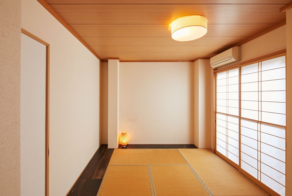 HANARE KYOTO 五条東山レジデンシャルスイート 京都