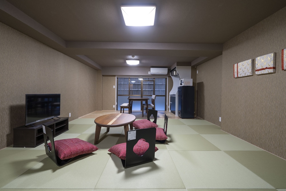 エントランスライフ御所東 京都