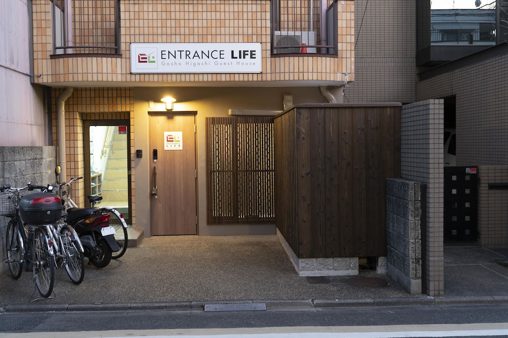 エントランスライフ御所東 京都