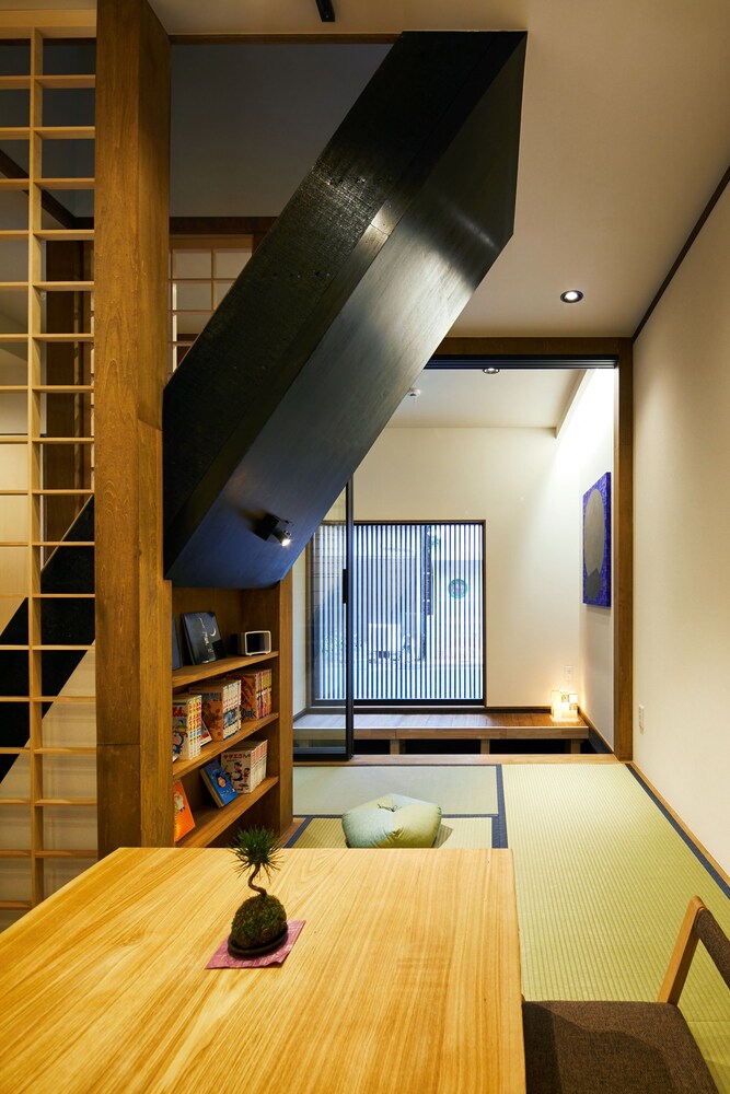 HANARE KYOTO 待月亭 京都