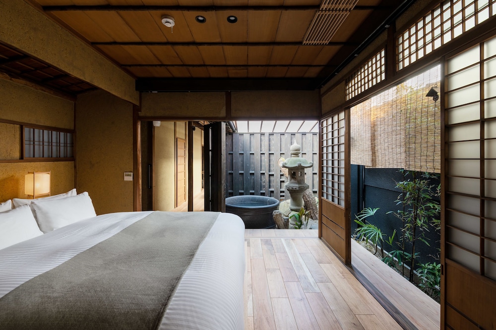NAZUNA 京都 御所 京都