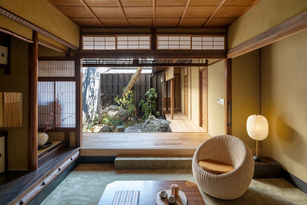 NAZUNA 京都 御所 京都