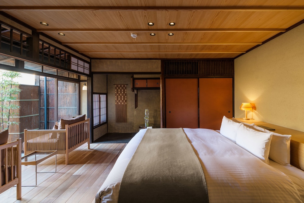 NAZUNA 京都 御所 京都