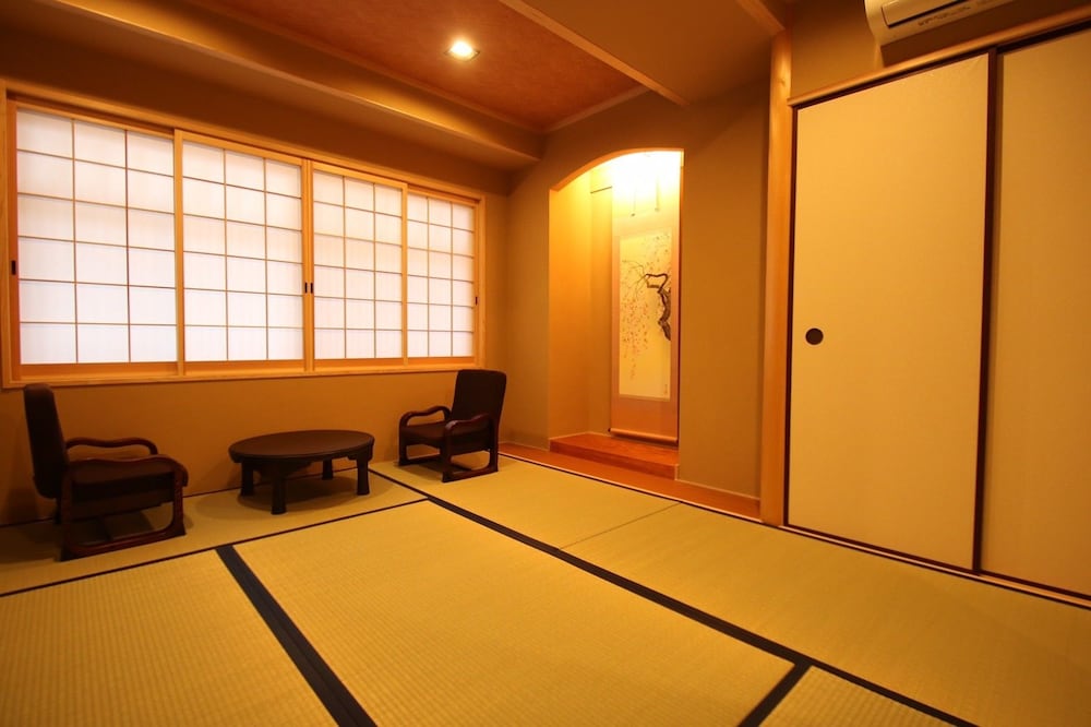 PRIVATE RESIDENCE KYOTO SAKURA 京都