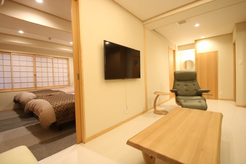PRIVATE RESIDENCE KYOTO SAKURA 京都