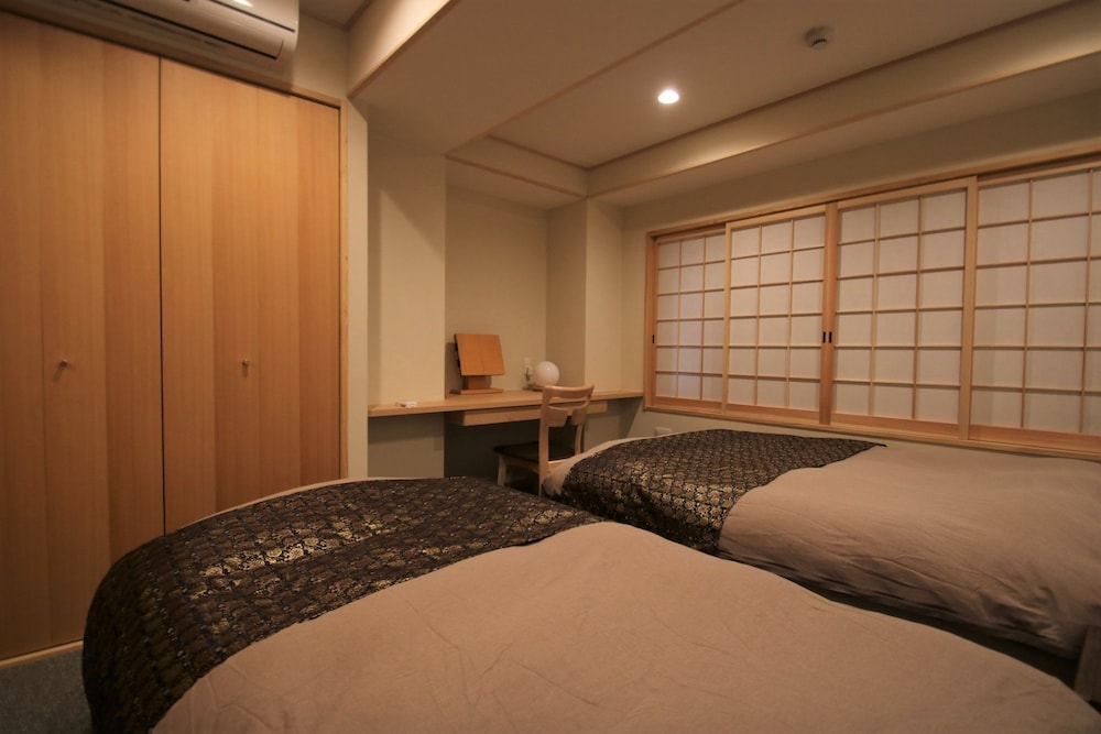 PRIVATE RESIDENCE KYOTO SAKURA 京都