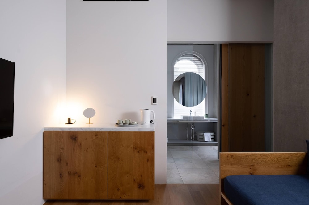 TSUGU 京都三条 BY THE SHARE HOTELS 京都