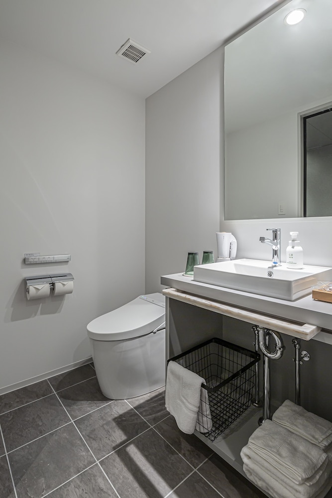 TSUGU 京都三条 BY THE SHARE HOTELS 京都
