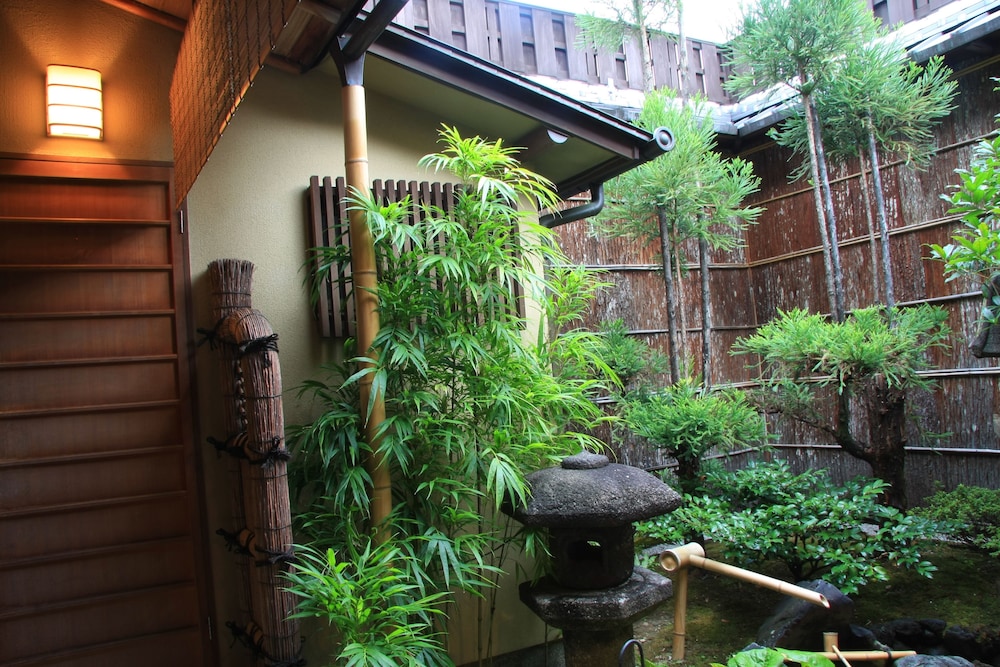旅館元奈古 京都