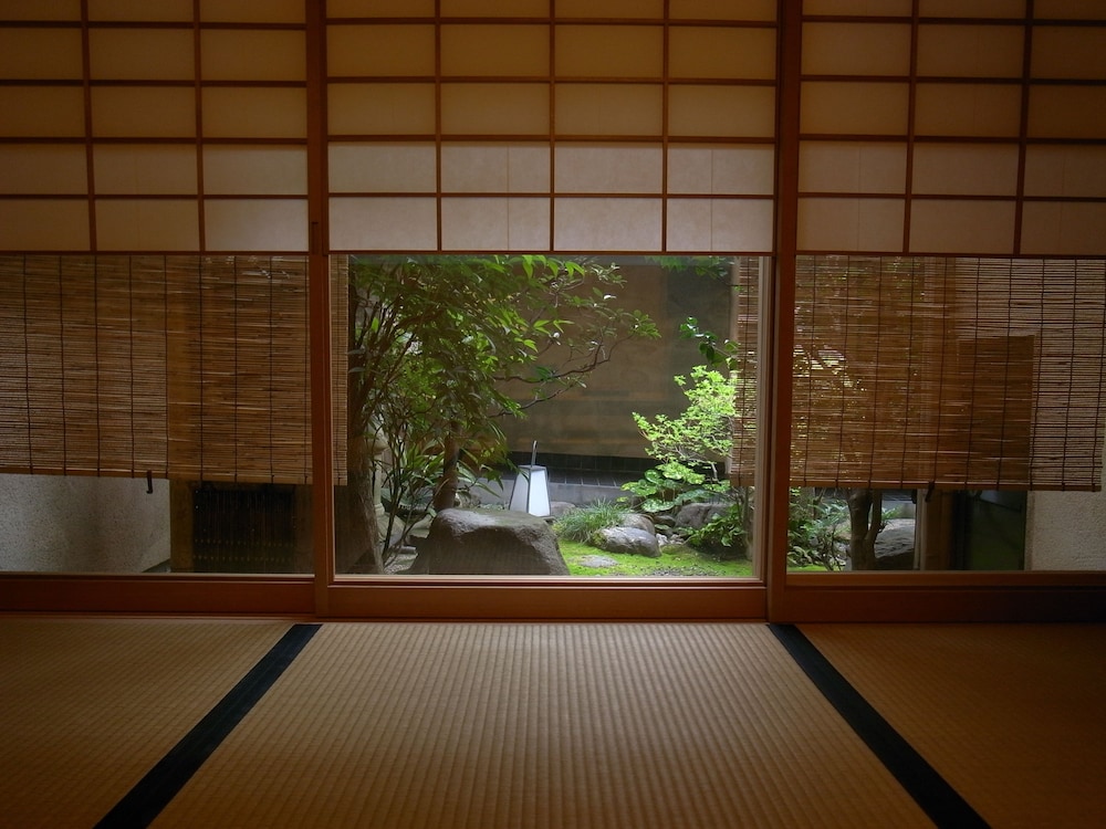 旅館元奈古 京都