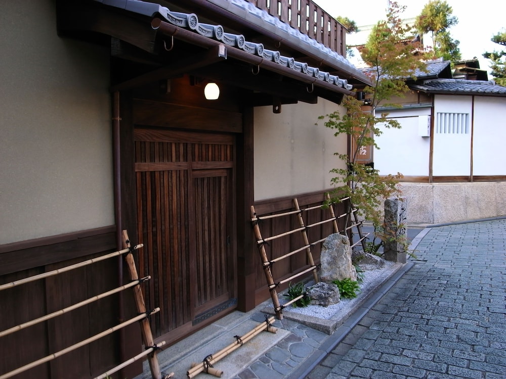 旅館元奈古 京都