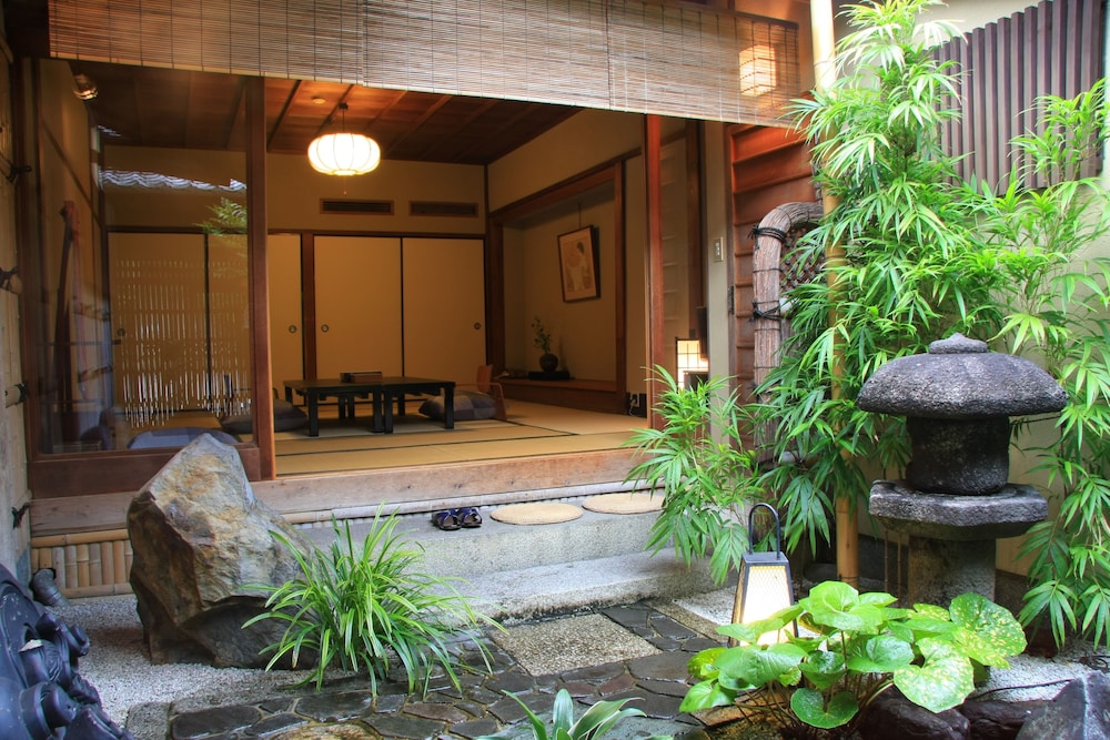 旅館元奈古 京都