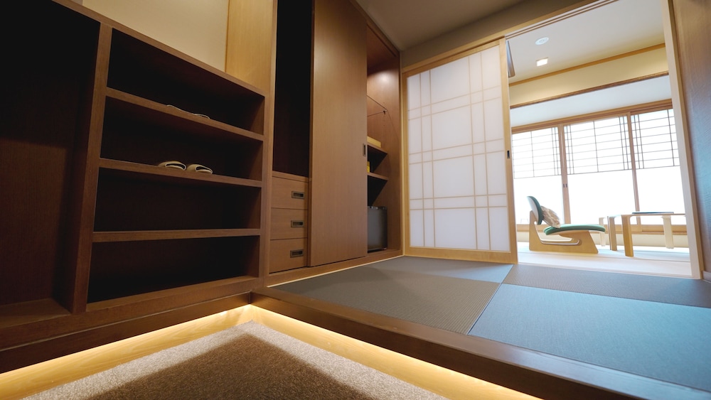 NISHIYAMA RYOKAN - 1953年創業 京都