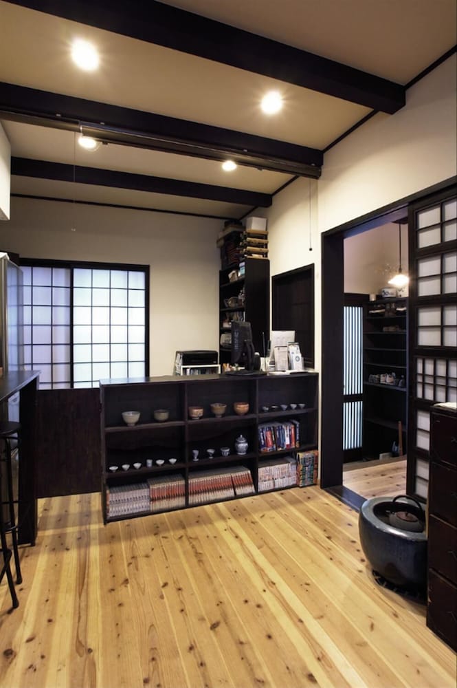 京都ゲストハウス ろうじ屋 京都