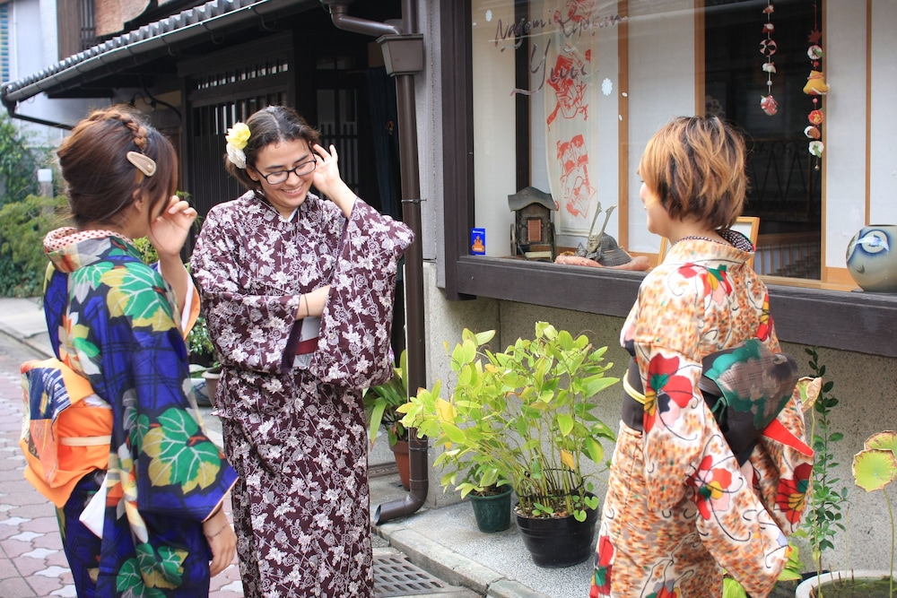 和宿 里 京都