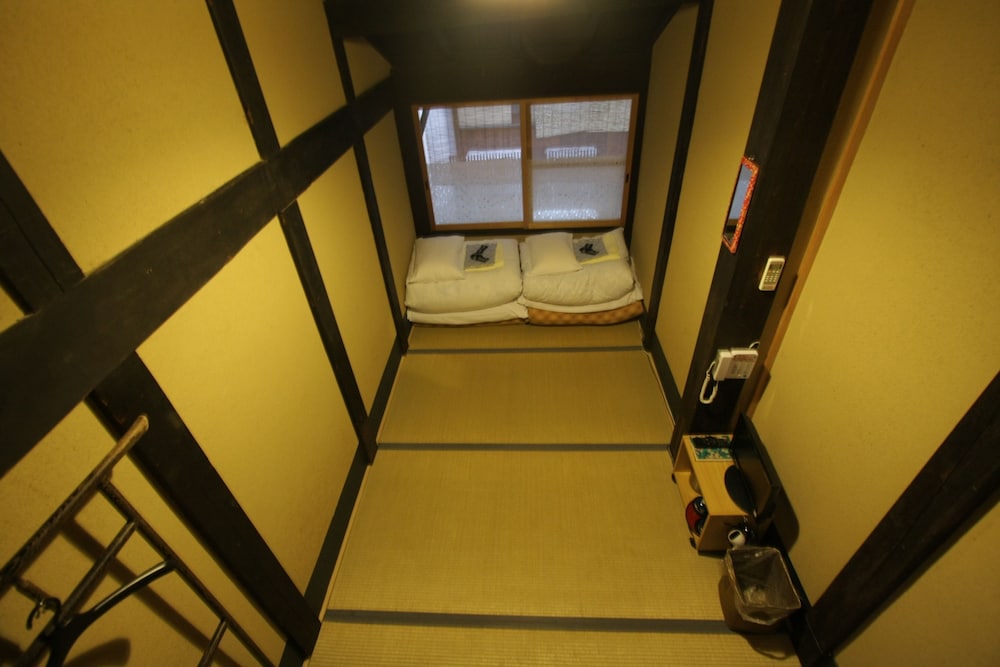 和宿 里 京都