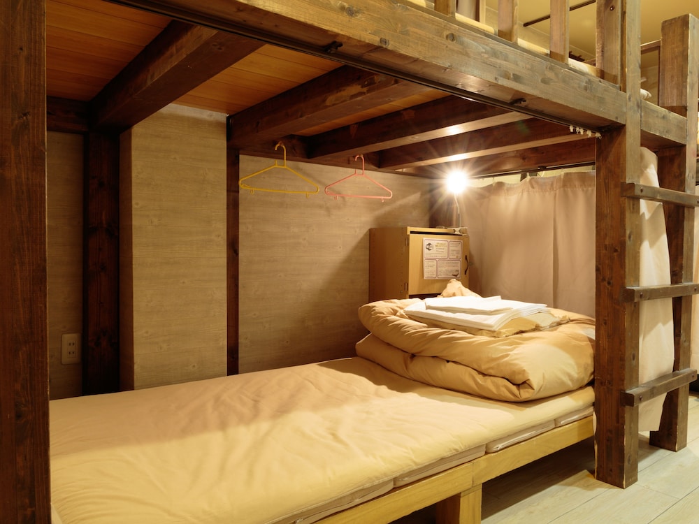 KYOTO HANA HOSTEL - 京都花宿 京都