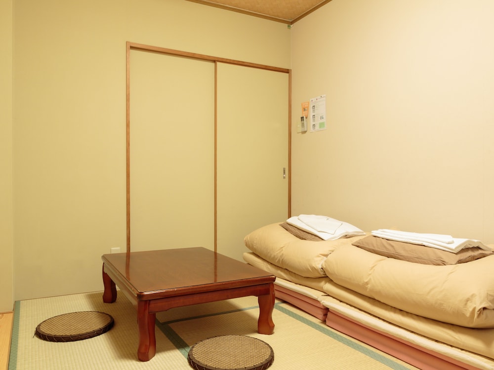 KYOTO HANA HOSTEL - 京都花宿 京都