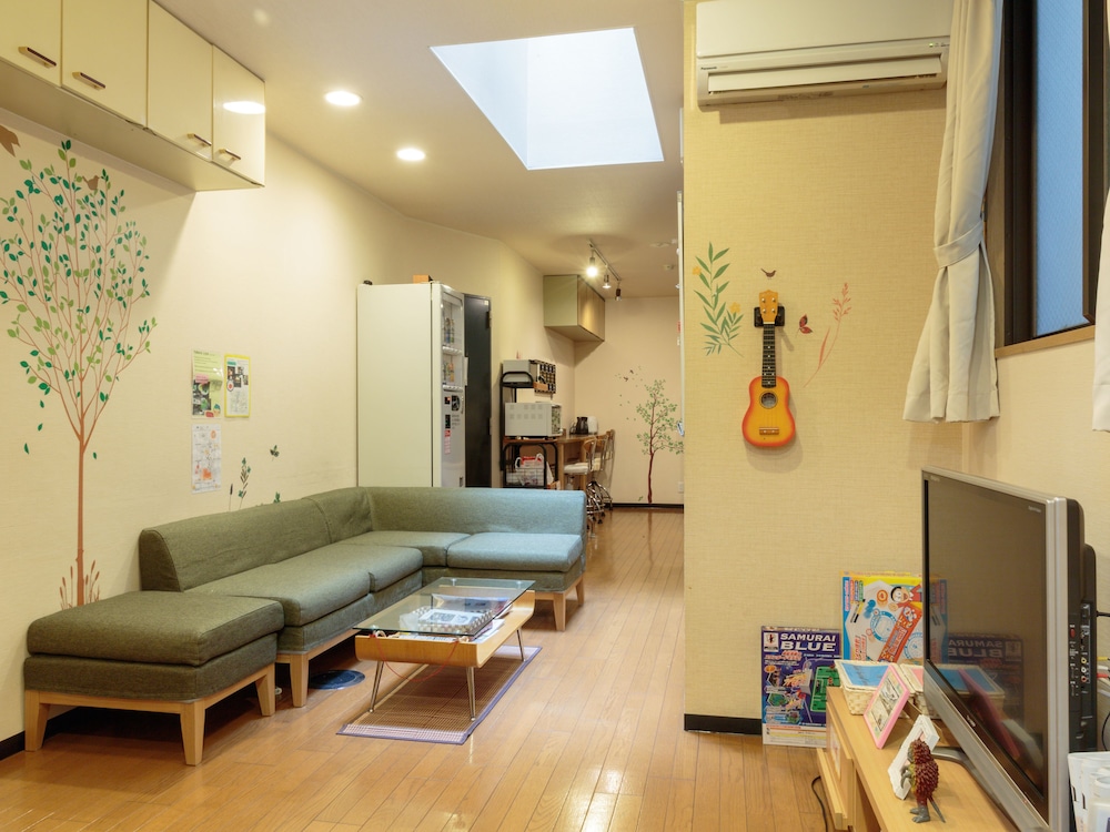 KYOTO HANA HOSTEL - 京都花宿 京都