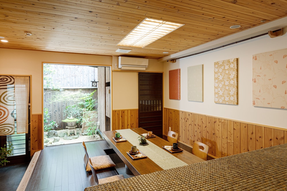 京いすけ 百足屋町 京都