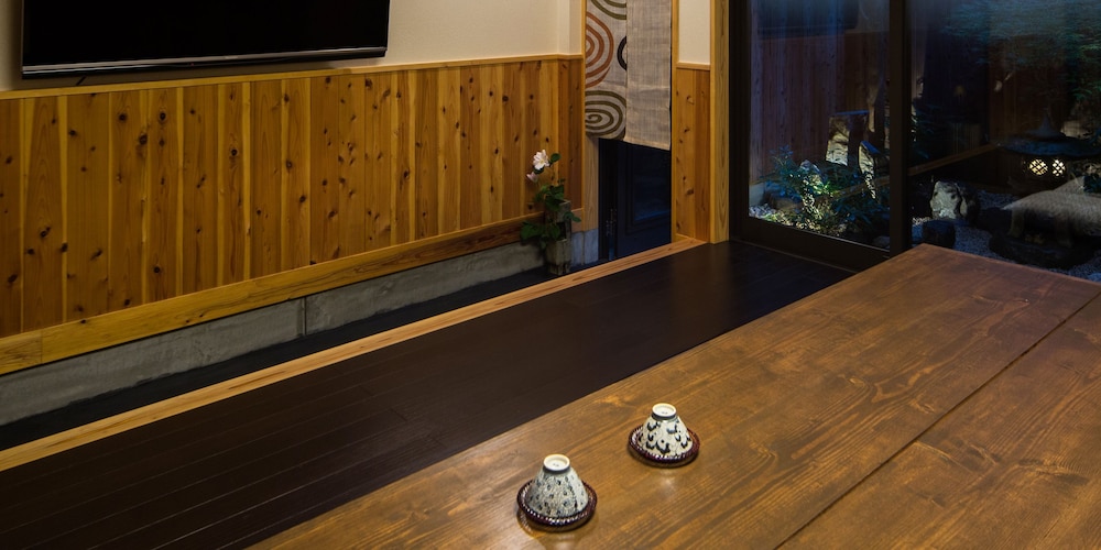 京いすけ 百足屋町 京都