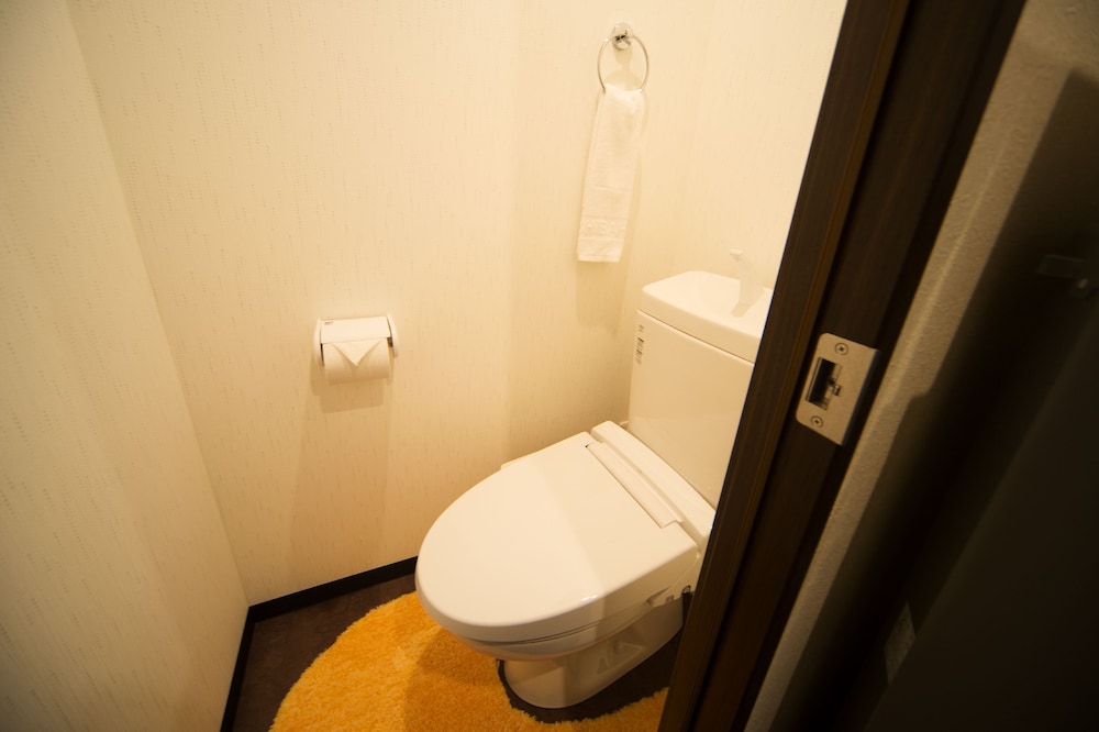 KYOTO YOKO & AKIRA GUESTHOUSE 京都