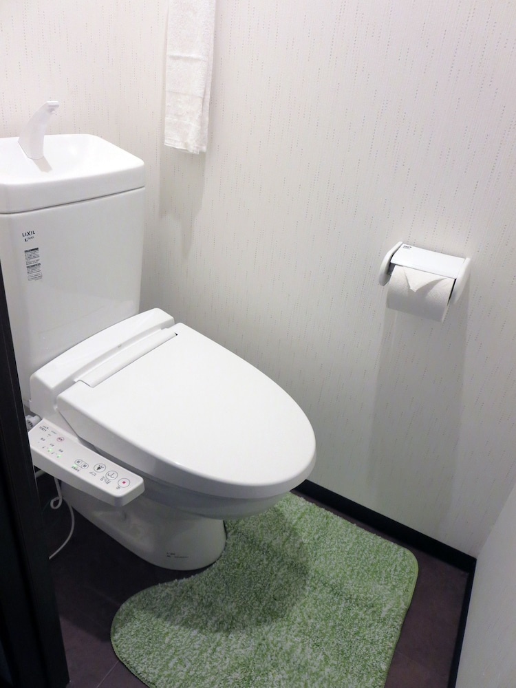 KYOTO YOKO & AKIRA GUESTHOUSE 京都