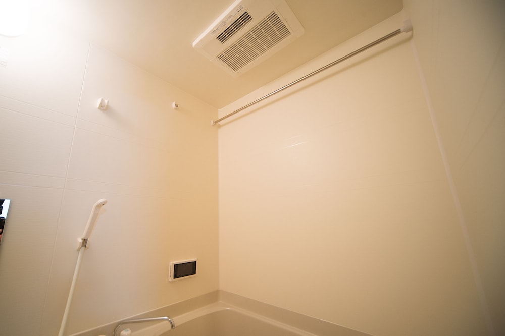 KYOTO YOKO & AKIRA GUESTHOUSE 京都