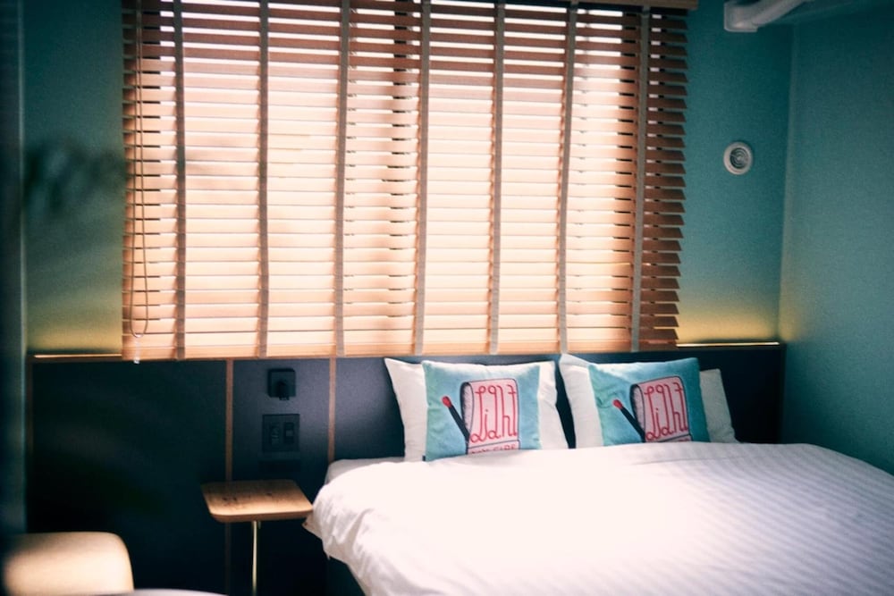 HOTEL SHE, KYOTO 京都