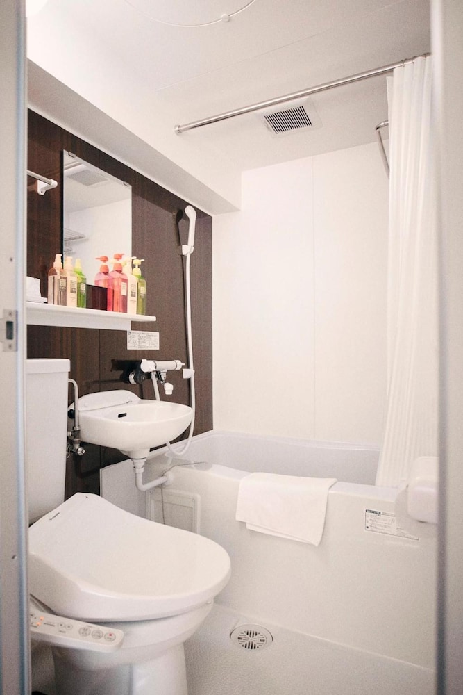 HOTEL SHE, KYOTO 京都