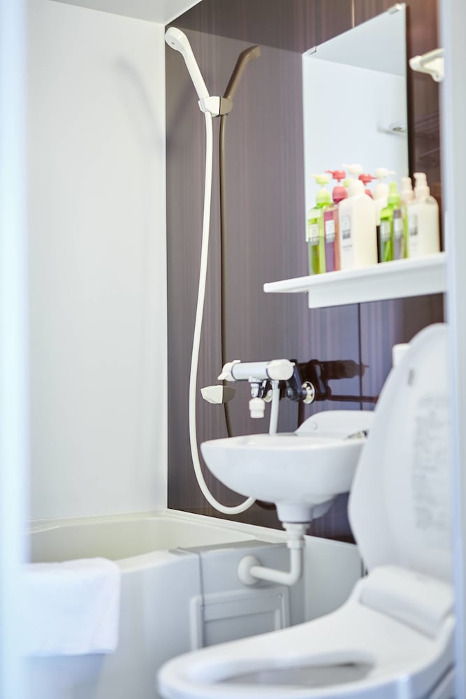 HOTEL SHE, KYOTO 京都