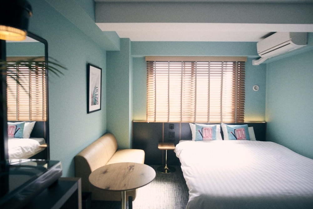 HOTEL SHE, KYOTO 京都