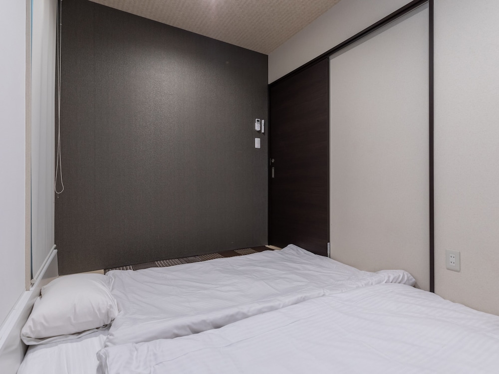 OYO RYOKAN E-STAY KYOTO ROKUJO 京都