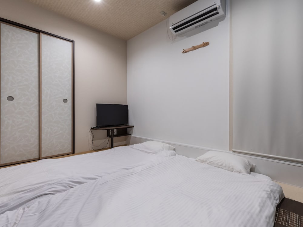 OYO RYOKAN E-STAY KYOTO ROKUJO 京都