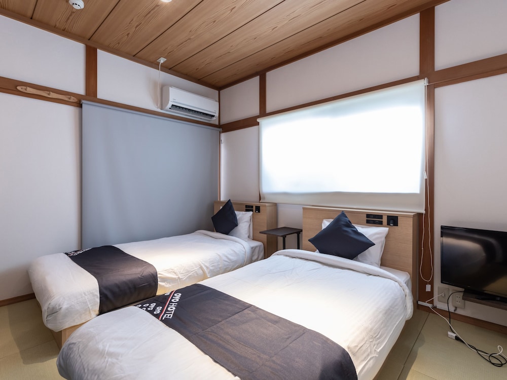 OYO RYOKAN E-STAY KYOTO ROKUJO 京都