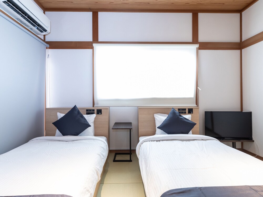 OYO RYOKAN E-STAY KYOTO ROKUJO 京都