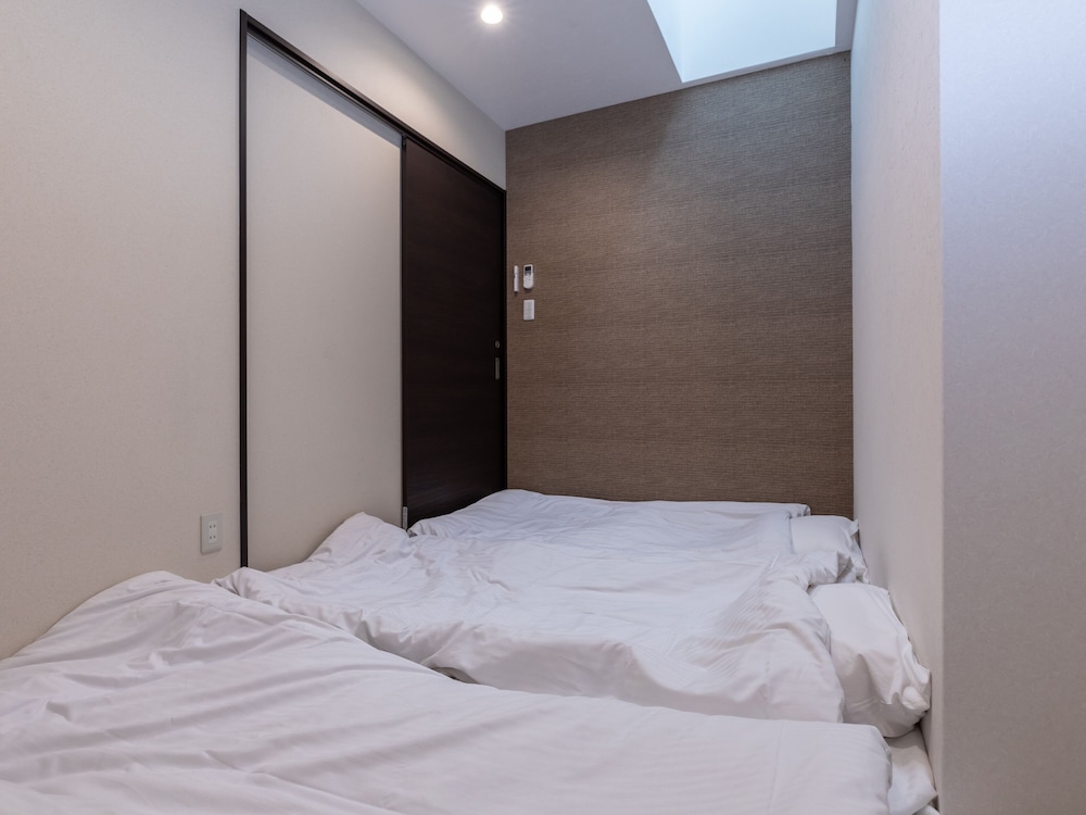 OYO RYOKAN E-STAY KYOTO ROKUJO 京都