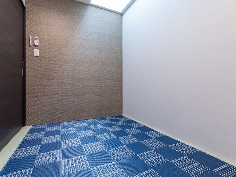 OYO RYOKAN E-STAY KYOTO ROKUJO 京都