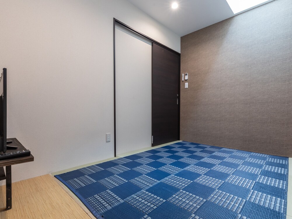 OYO RYOKAN E-STAY KYOTO ROKUJO 京都