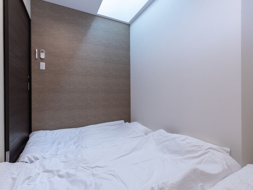 OYO RYOKAN E-STAY KYOTO ROKUJO 京都