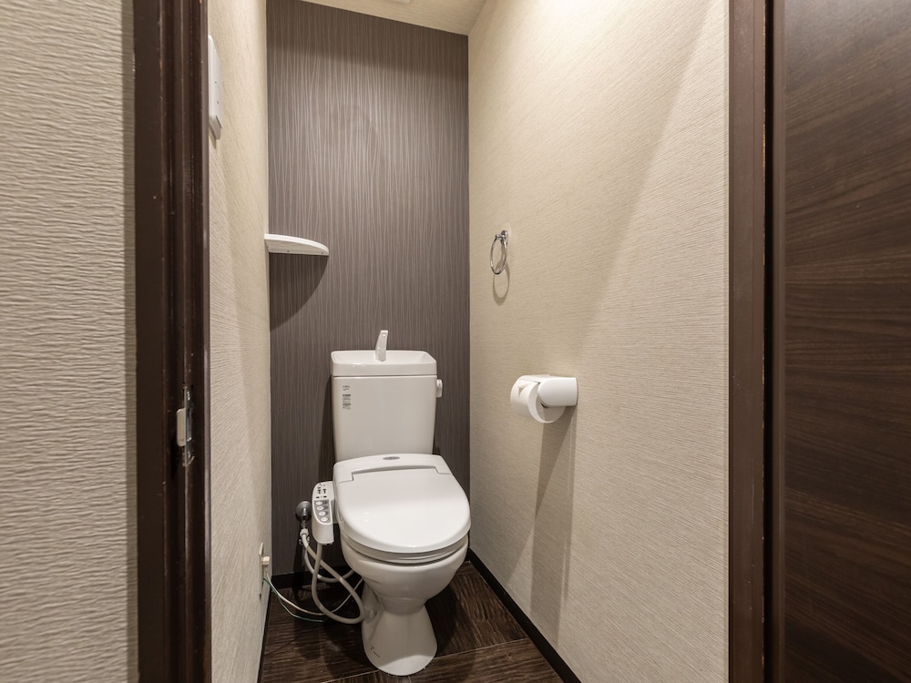 OYO RYOKAN E-STAY KYOTO ROKUJO 京都