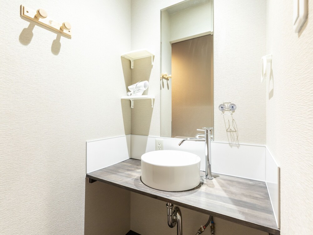 OYO RYOKAN E-STAY KYOTO ROKUJO 京都