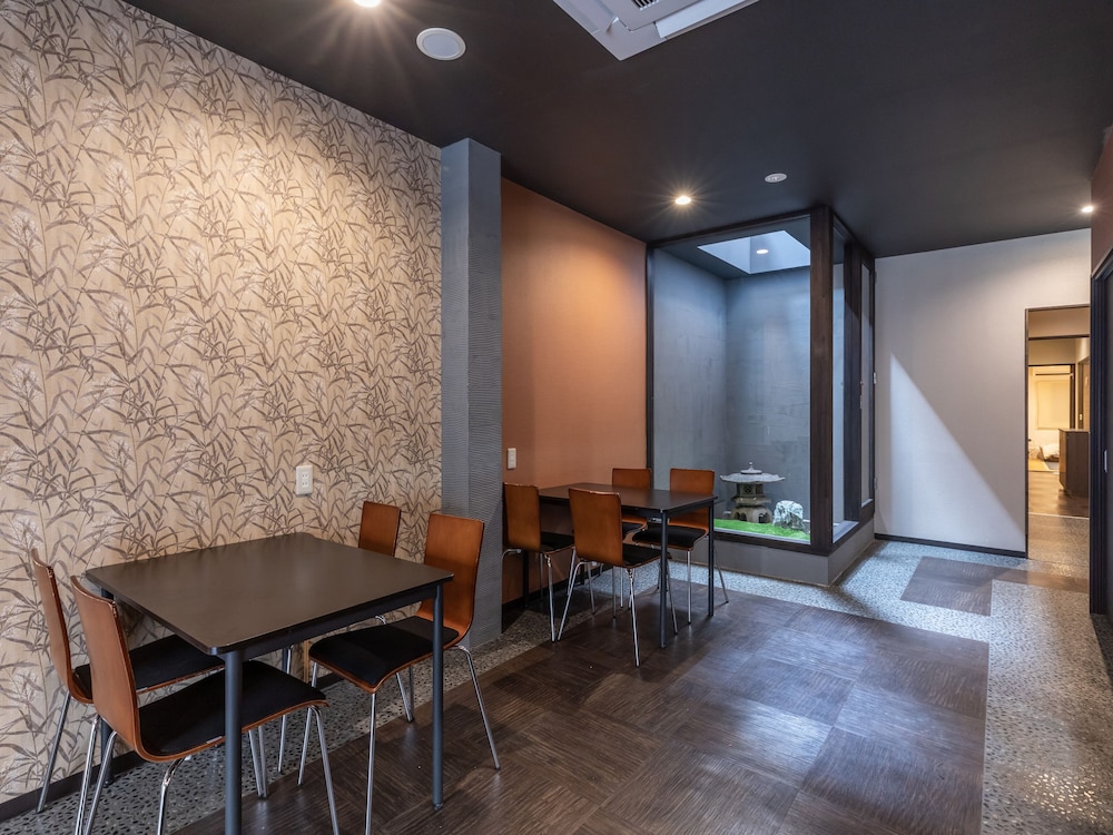 OYO RYOKAN E-STAY KYOTO ROKUJO 京都